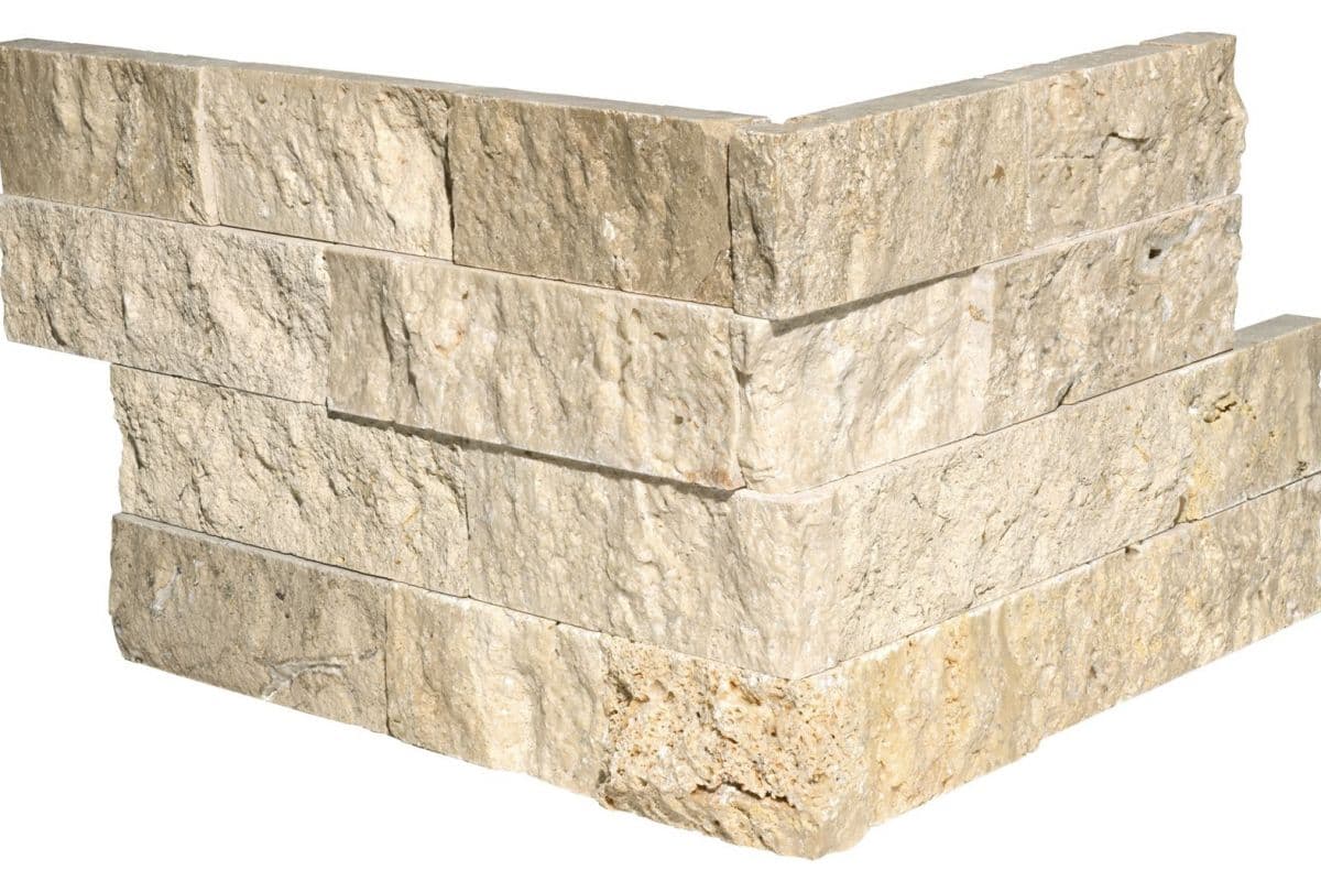 LAJA TRAVERTINE - CORNER